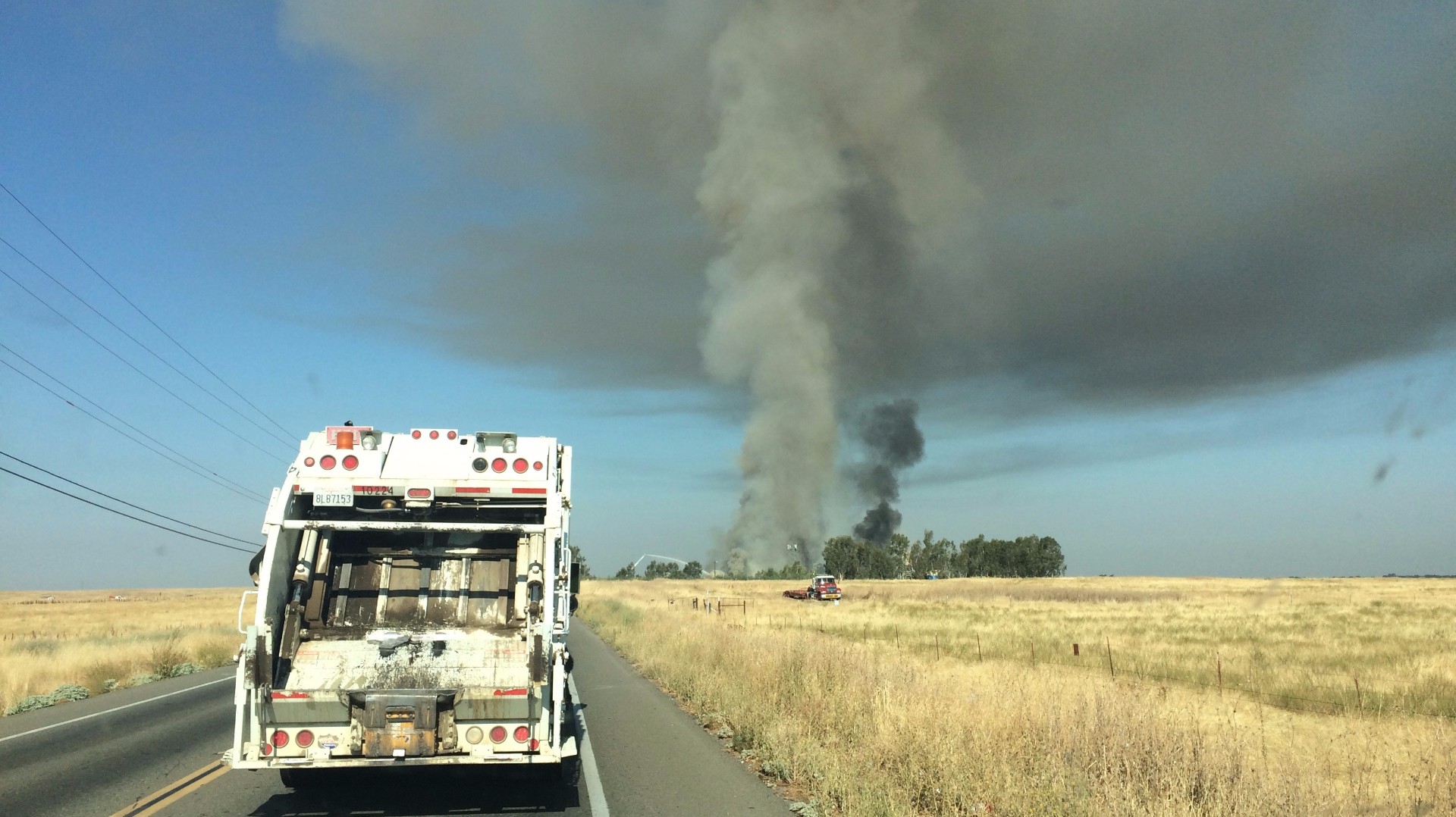 3 firefighters injured while battling fire at Lincoln pallet company